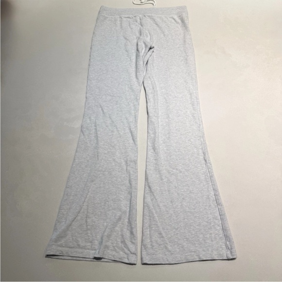 Brandy Melville Heather Gray Sweatpants - Picture 4 of 4